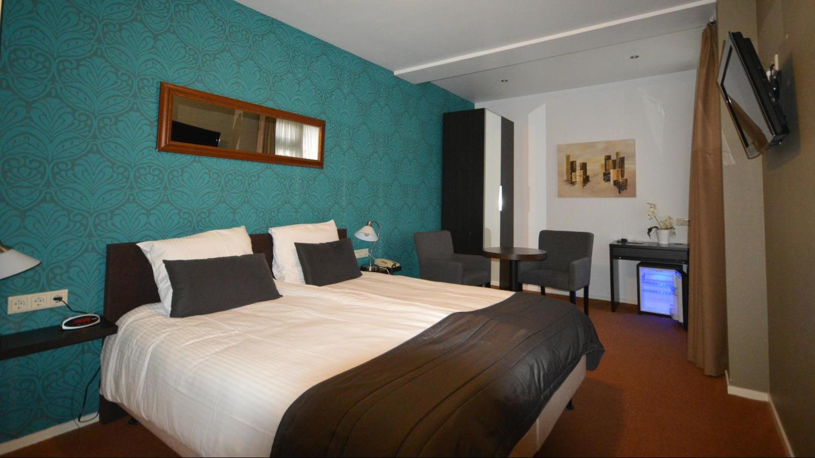 Superior Hotel Room